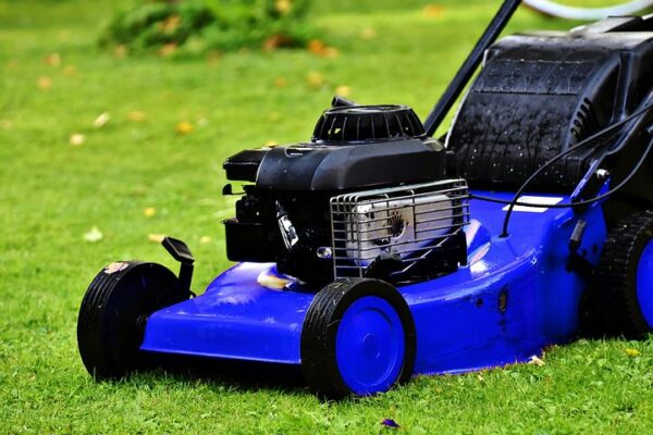 blue lawn mower 4103991 480
